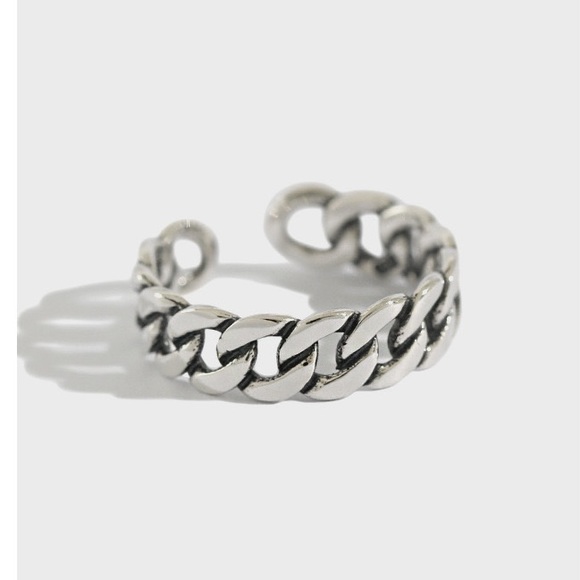 Silver Chain Ring, Twisty Silver Ring, twisted Ring Silver, Stacking Ring Silver - Picture 1 of 10